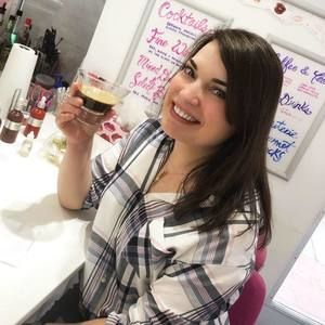 Meet your Posher, Paula